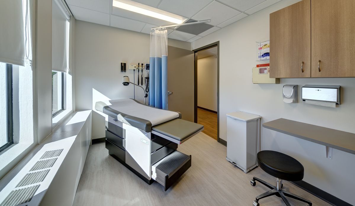 Minimalist Clinic Interior Design for a Calm Environment image 2