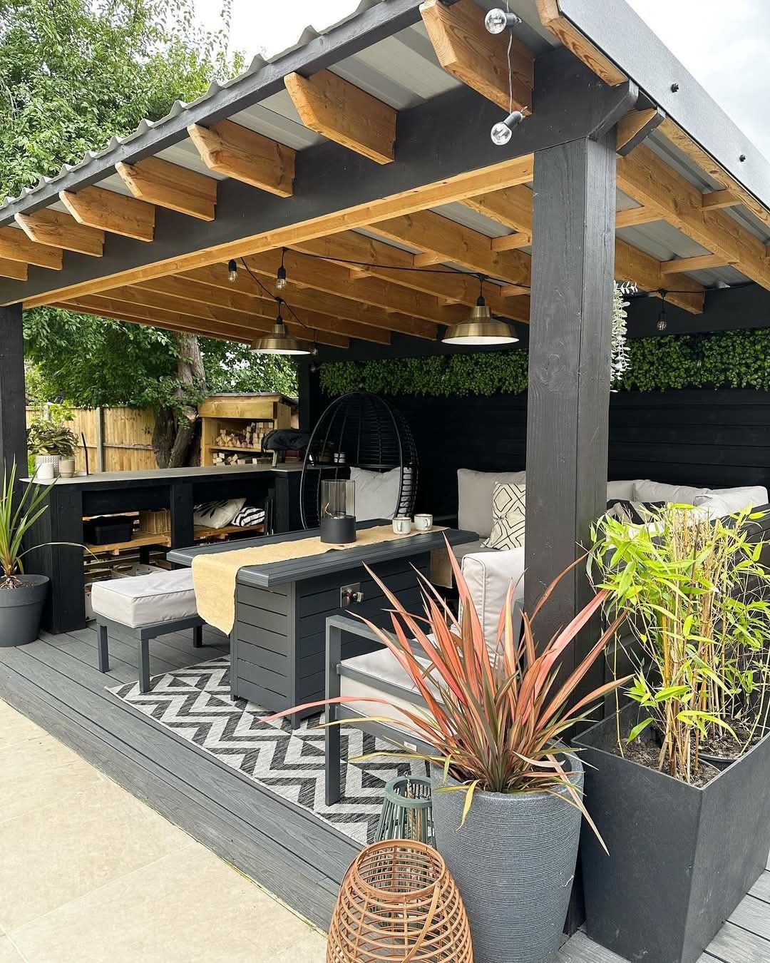 Stylish Pergola Ideas to Upgrade Your Outdoor Space Chennai image 5