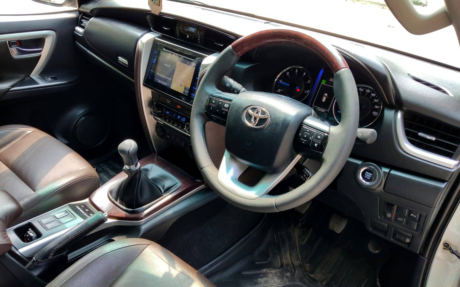 TOYOTA FORTUNER SIGMA 4X4 2018 image 3