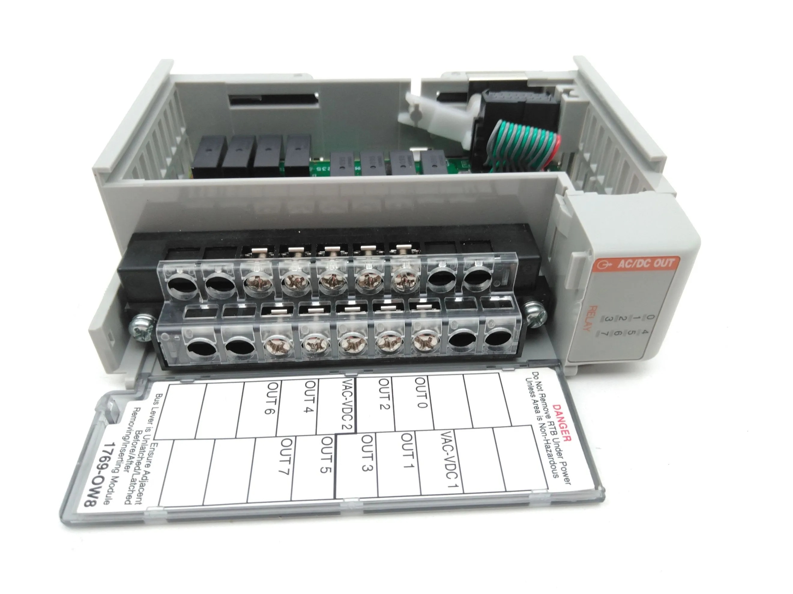 Allen-Bradley 1769-OW8 8-Point AC/DC Relay Output Module image 2