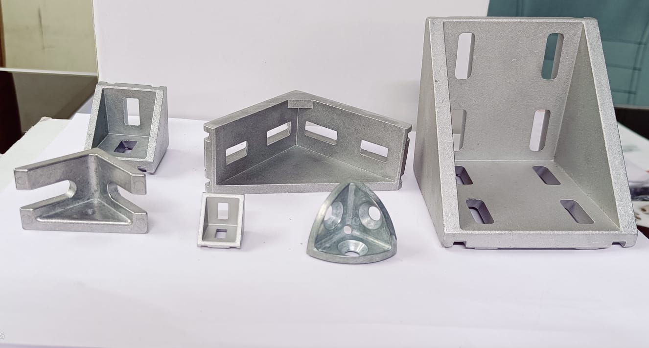 Aluminium Die cast Bracket  image 6