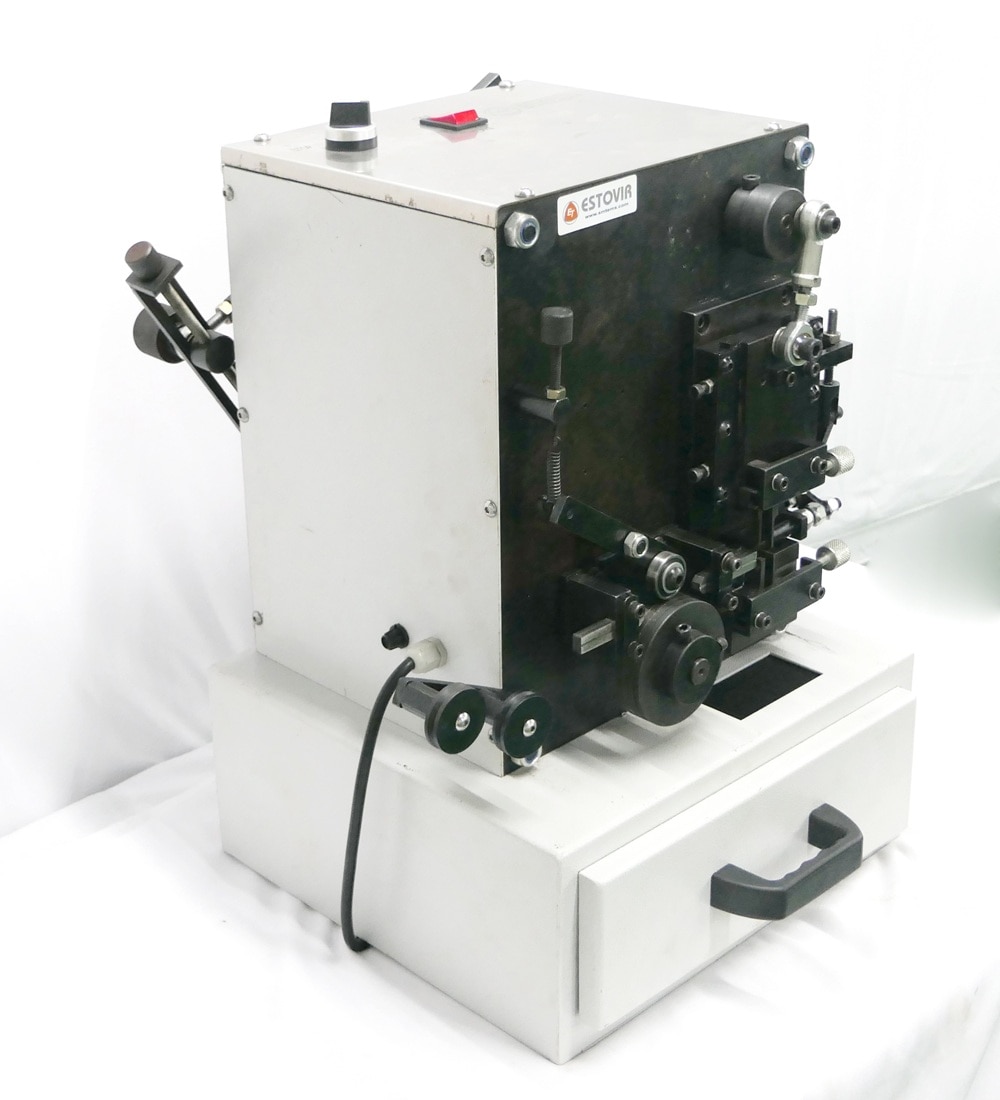 Jumper Link Forming Machine image 2