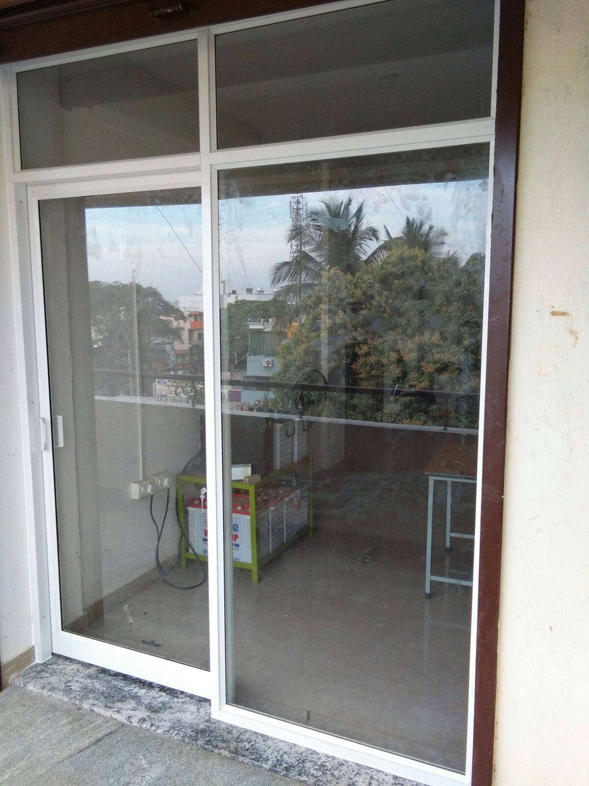 Glass Doors / Aluminium Doors/ Patch Doors image 2