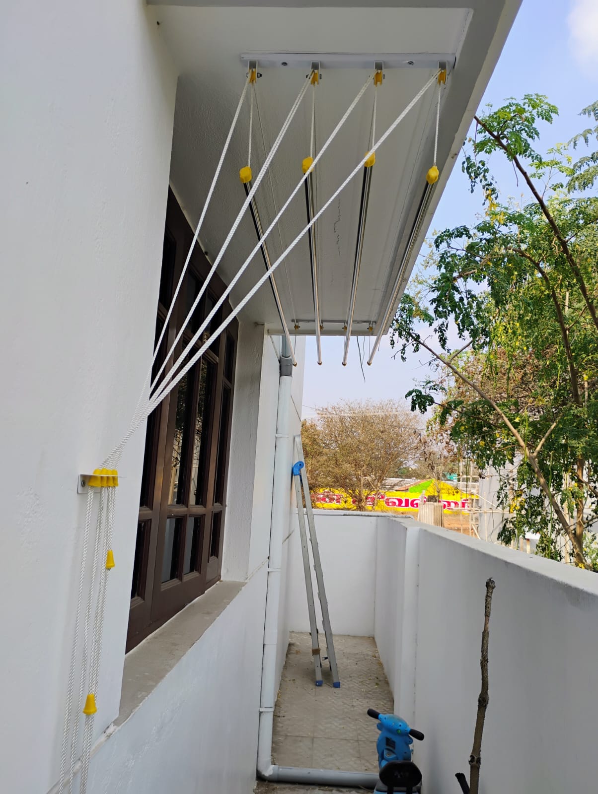 Ceiling Cloth Roof Hanger In Somanur image 2