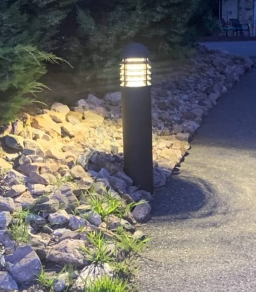 Bollard image 2