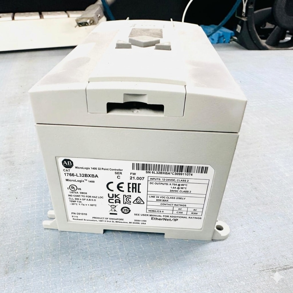 Allen Bradley 1766-L32BXBA is a MicroLogix 1400 Controller image 2