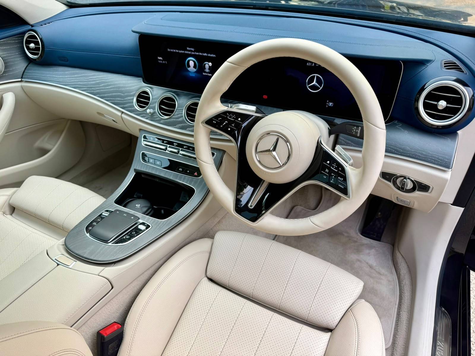 MERCEDES BENZ E 220D AMG LINE 2023 OCT. image 8