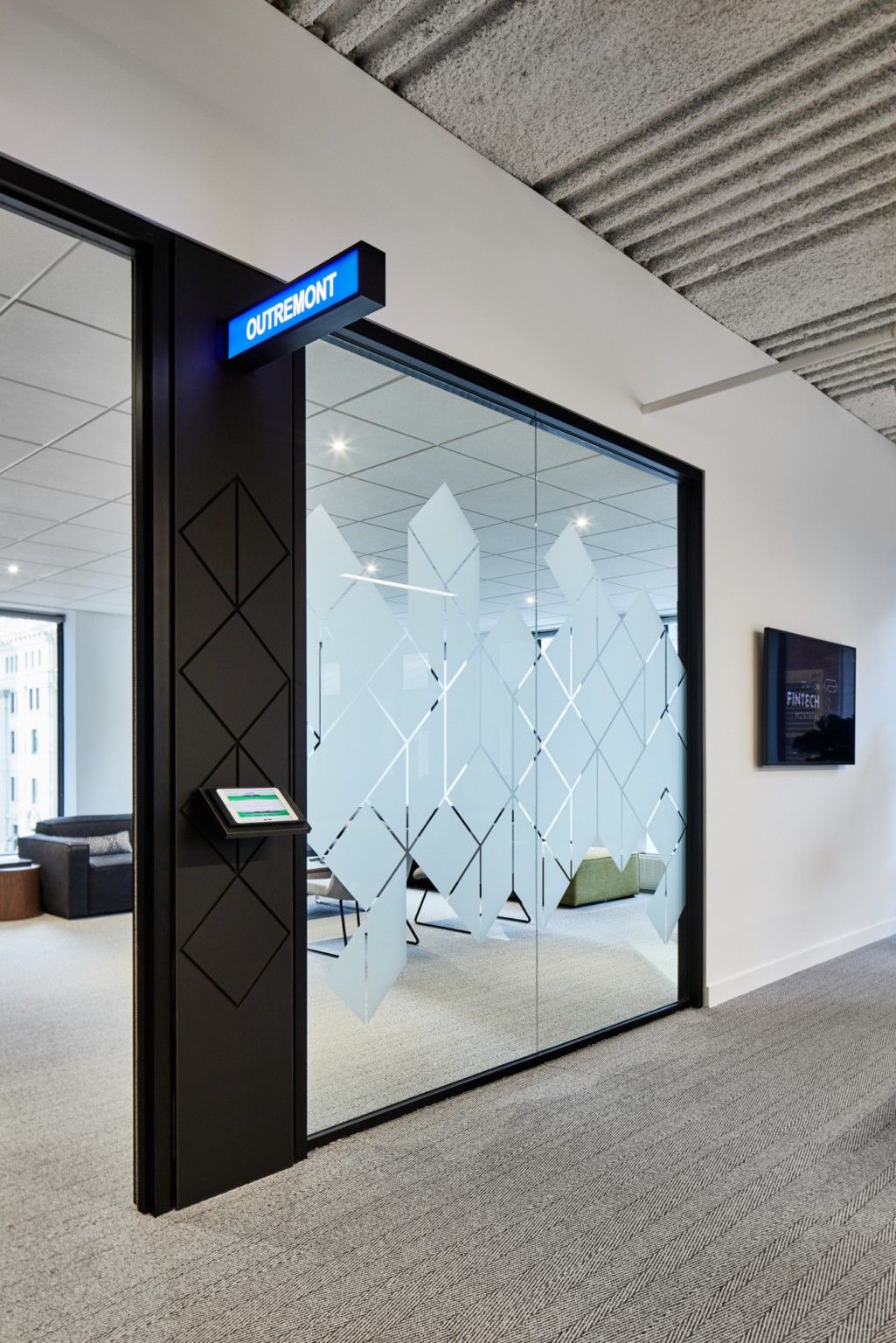 Smart Glass Partition Work for Contemporary Interiors image 3