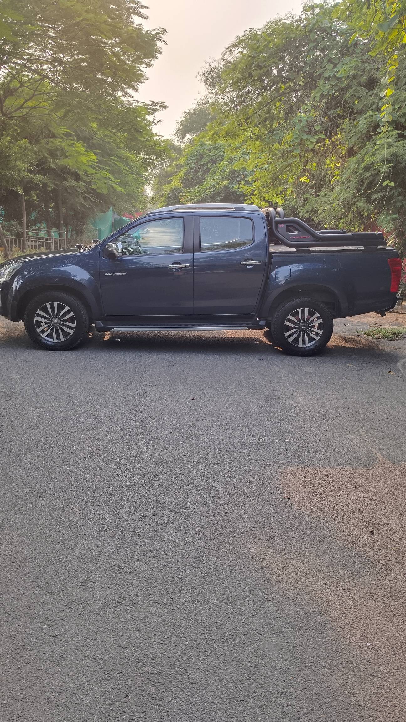 ISUZU V-CROSS Z PRESTIGE 4X4 2023 APR. image 8