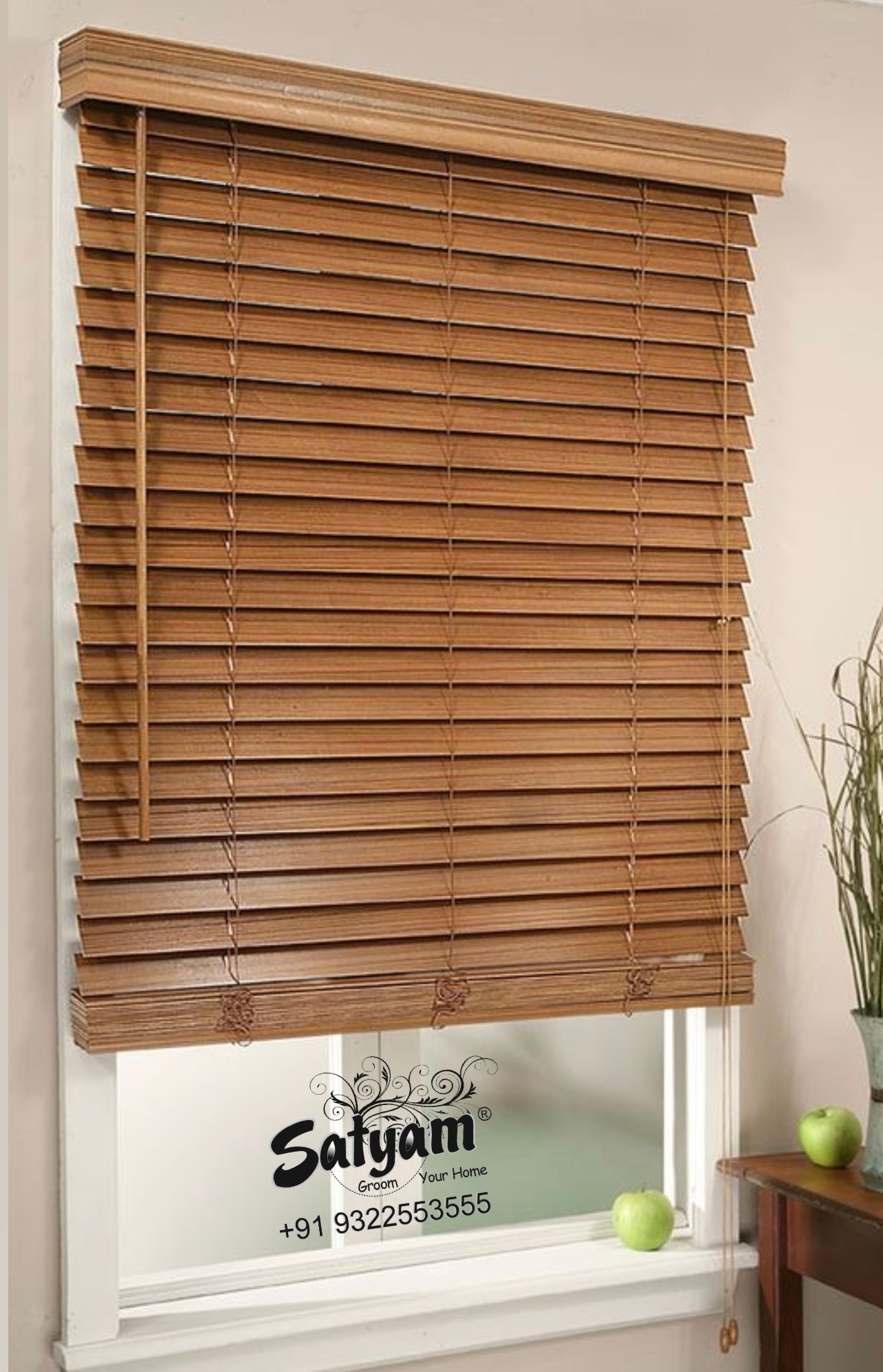 Wooden Venetian Blinds image 2