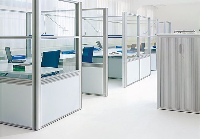 Durable Aluminium Partition Designs for Modern Interiors image 4