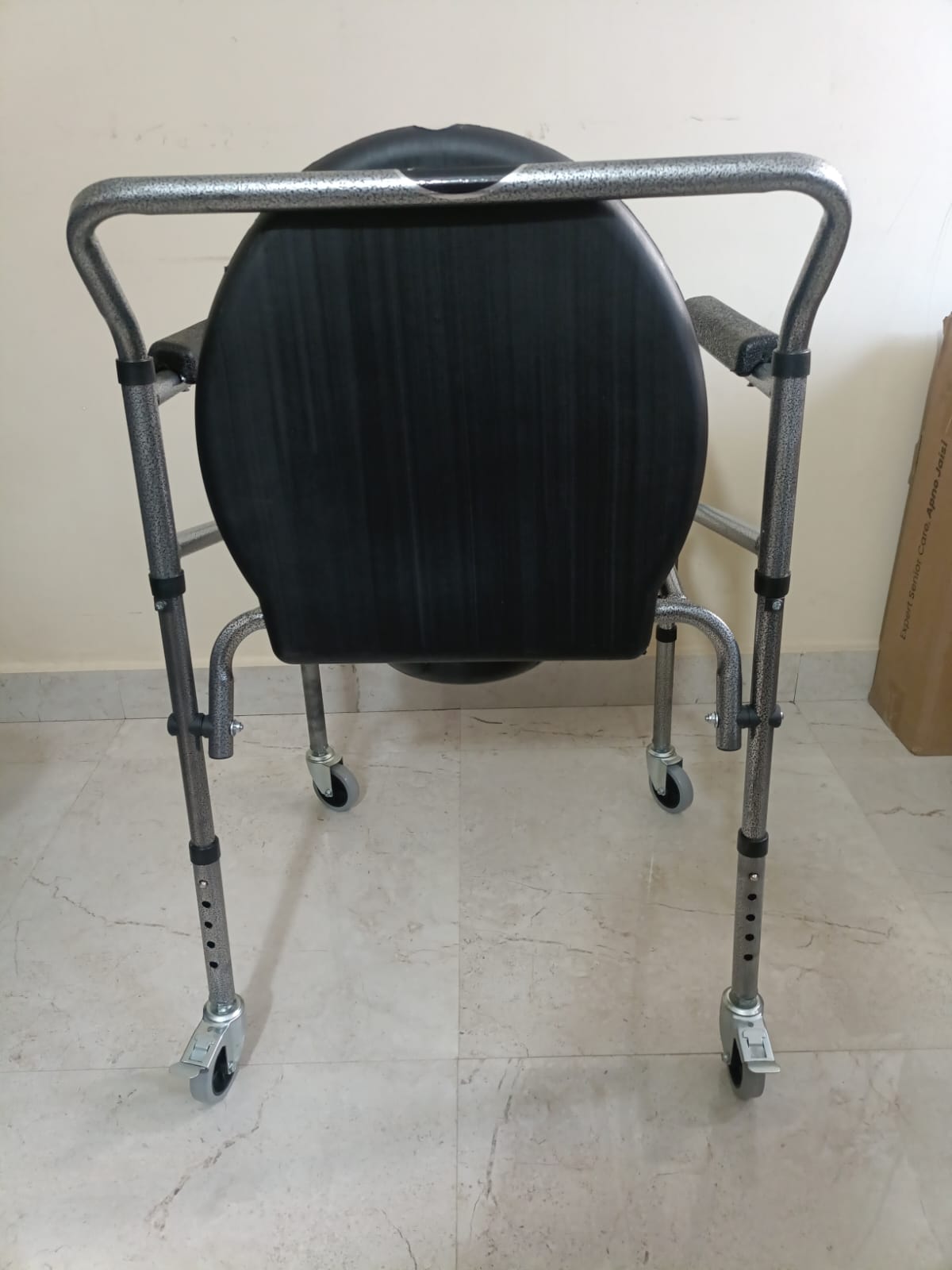COMMODE CHAIR WITH WHEELS-MS image 2