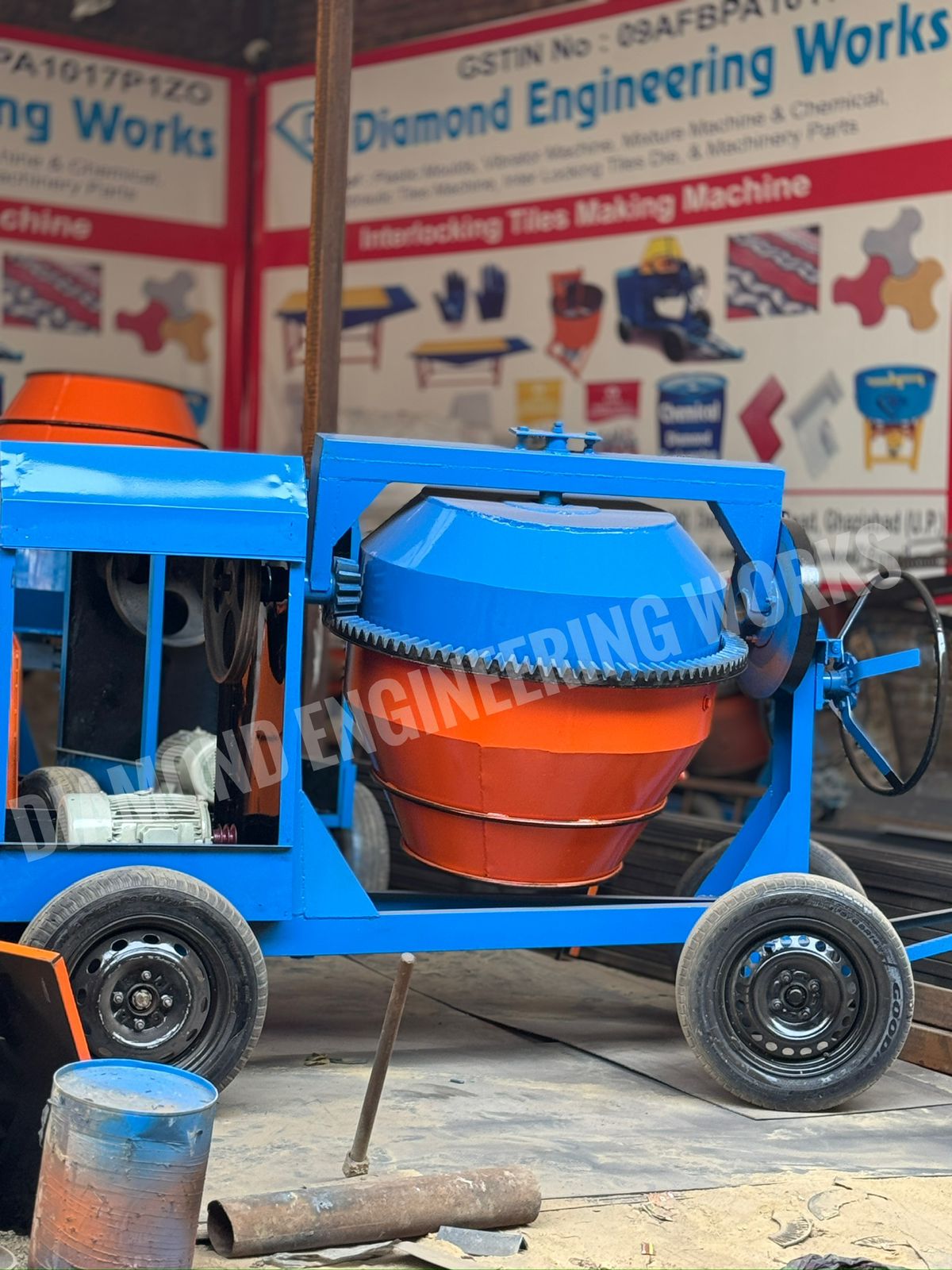 CONCRETE MIXER MACHINE image 4