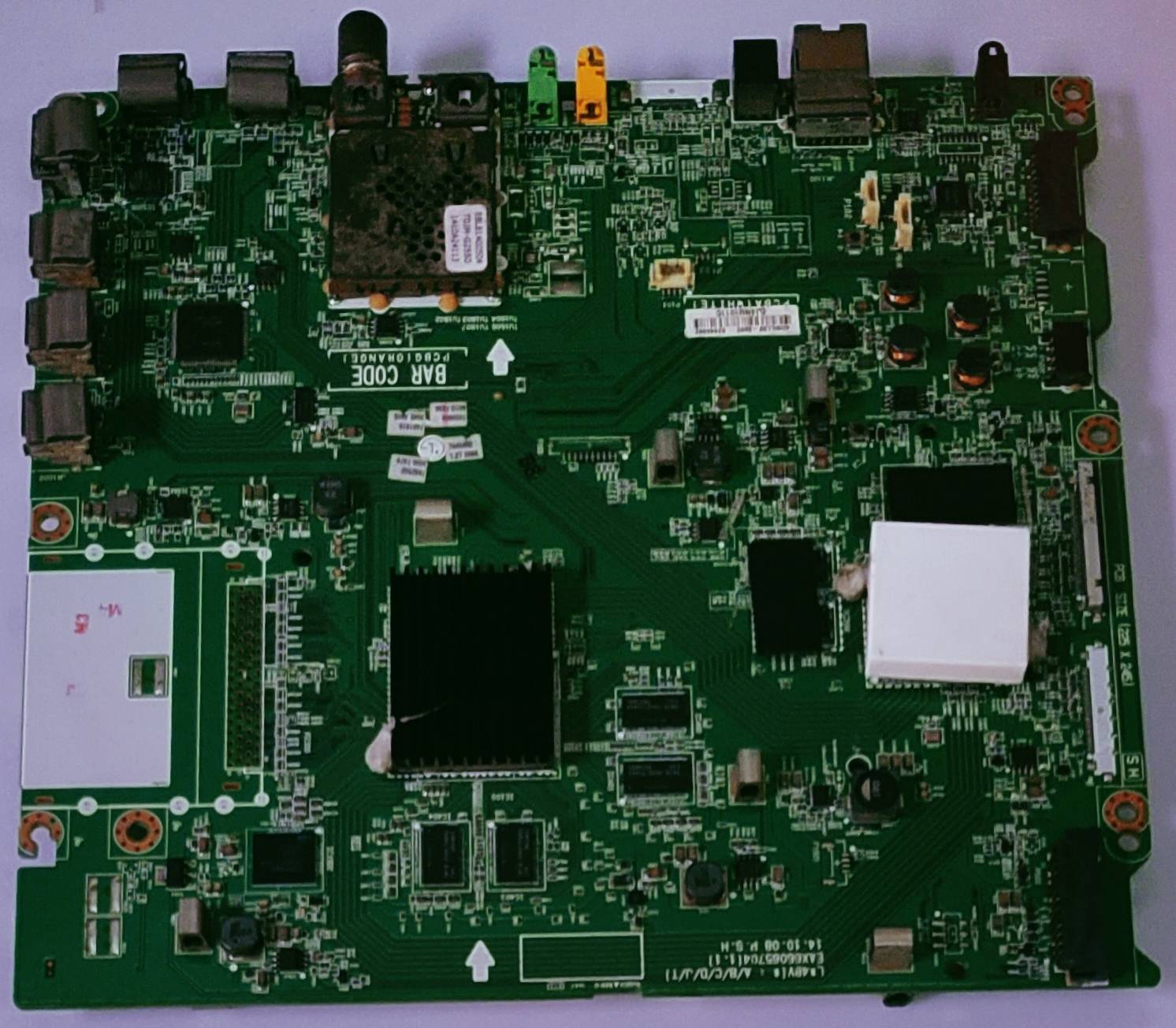 LG 4K LED TV ANDROID MOTHER BOARD MODEL NUMBER 49UB820T image 5