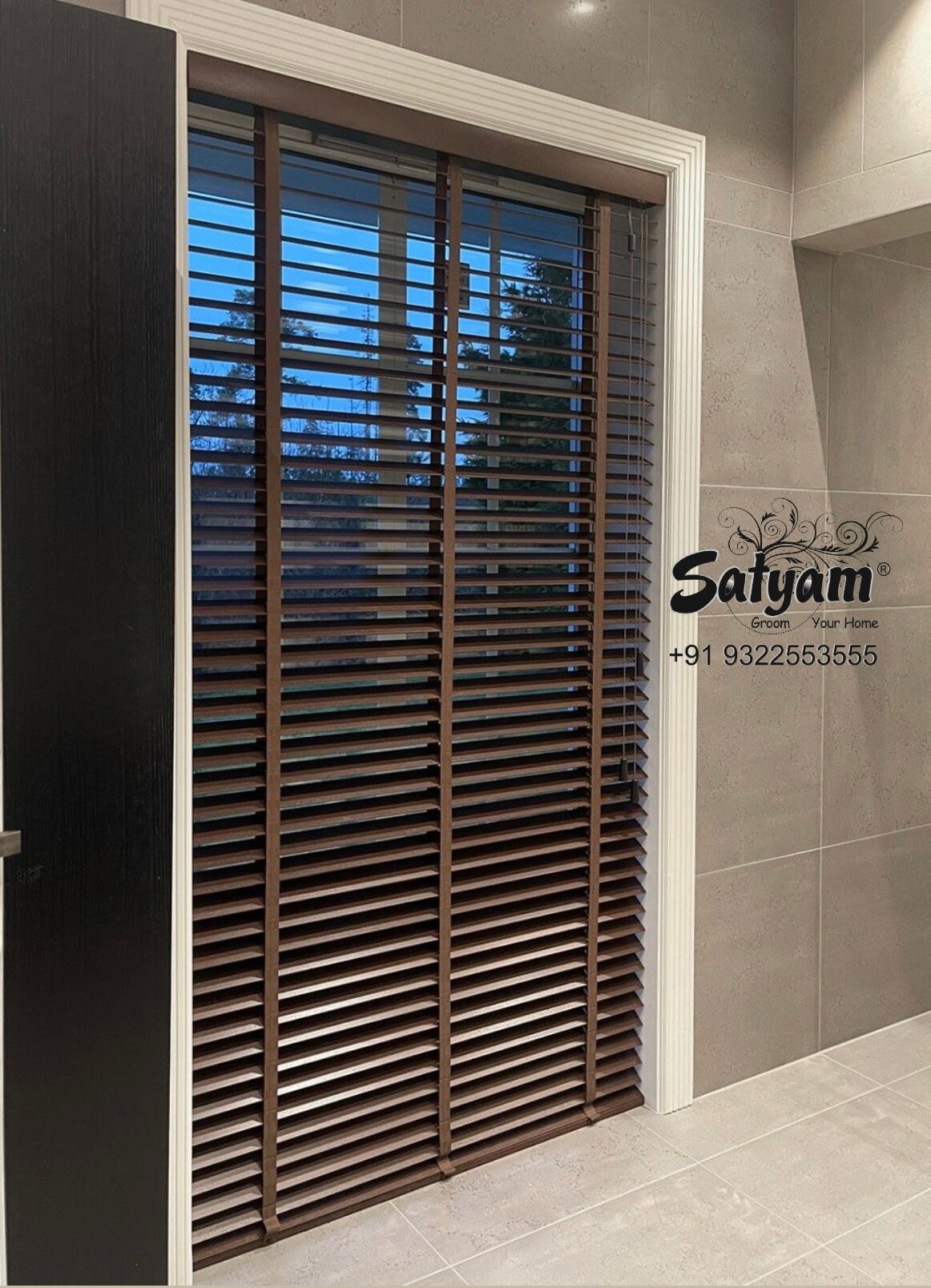 Wooden Venetian Blinds image 2