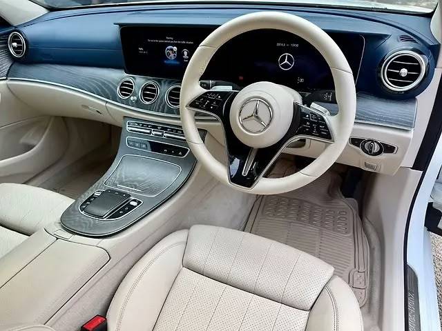 MERCEDES BENZ E200 2023 SEP image 6