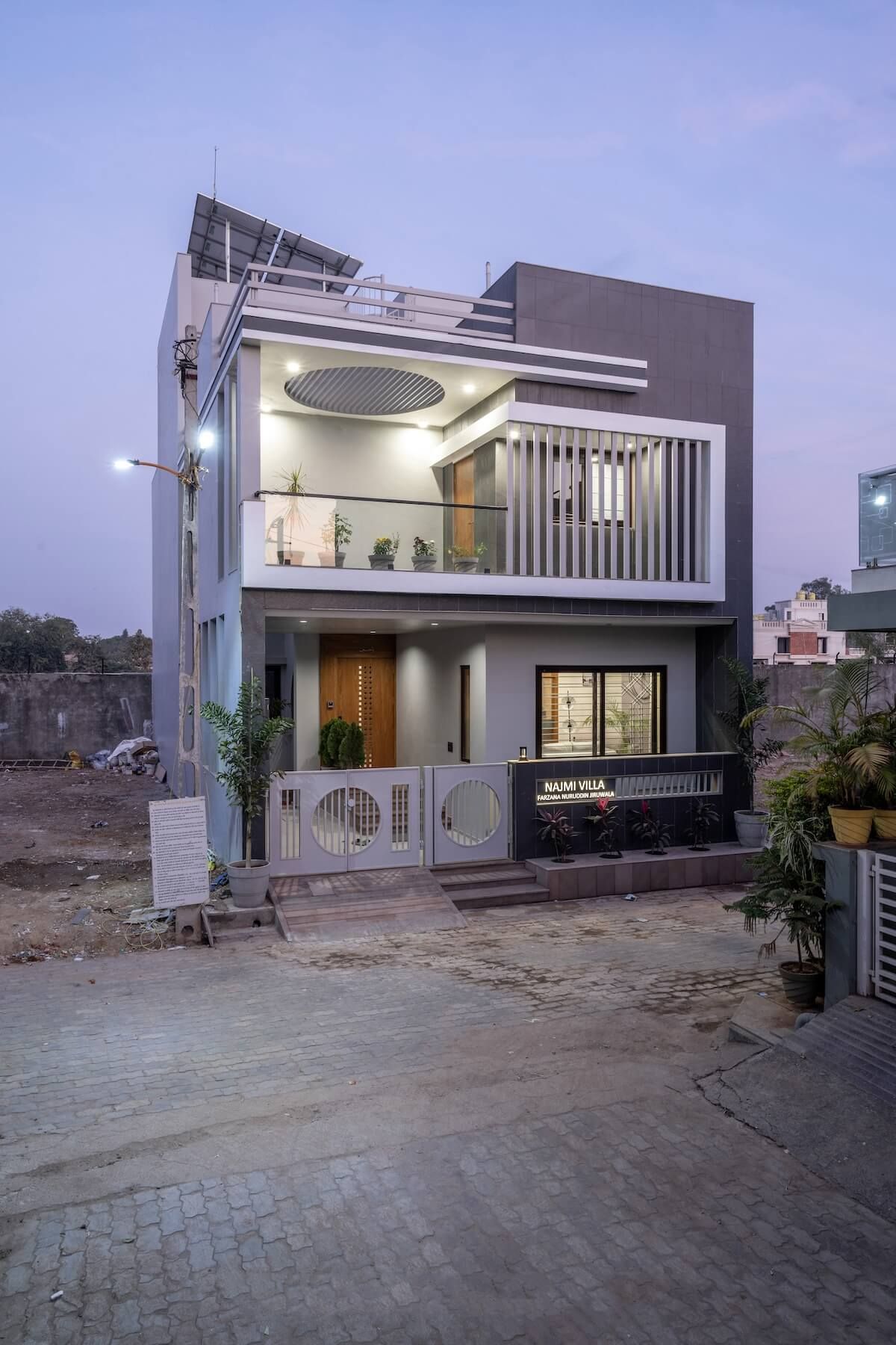 Customized Pare Wall Panelling for Elevations in Chennai image 5