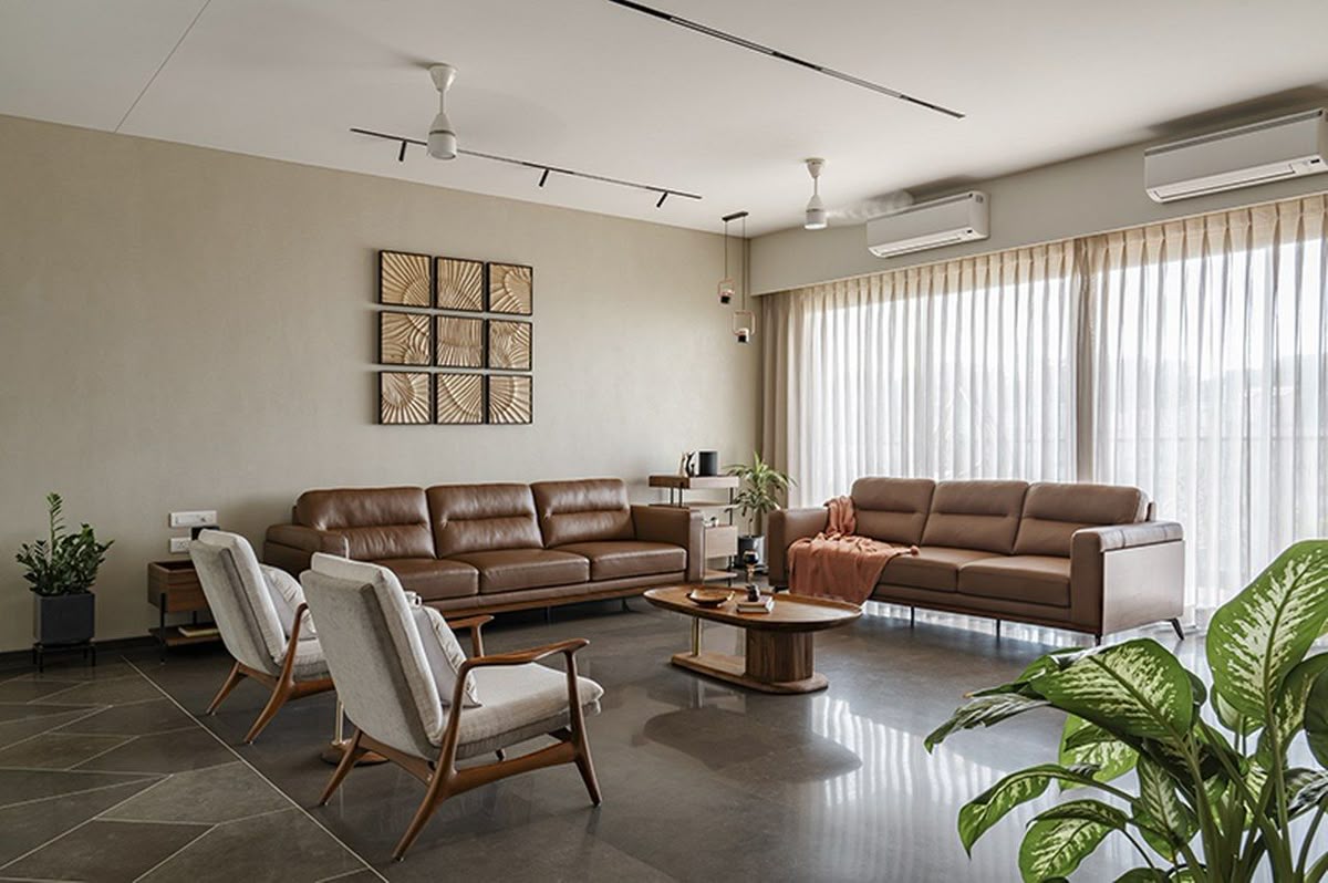 Timeless Home Interiors That Blend Comfort and Elegance image 5