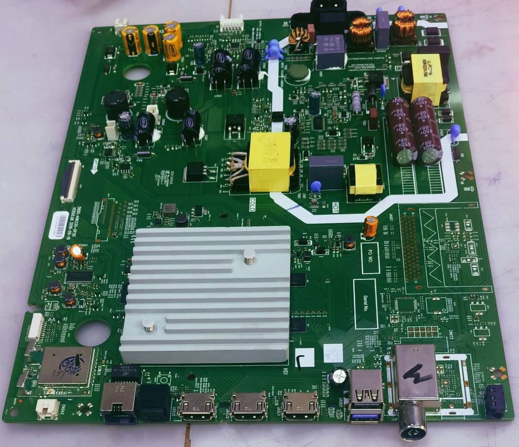 MOTOROLA NEW 4K ANDROID MOTHER BOARD MODEL NUMBER 55SAUHDM image 2