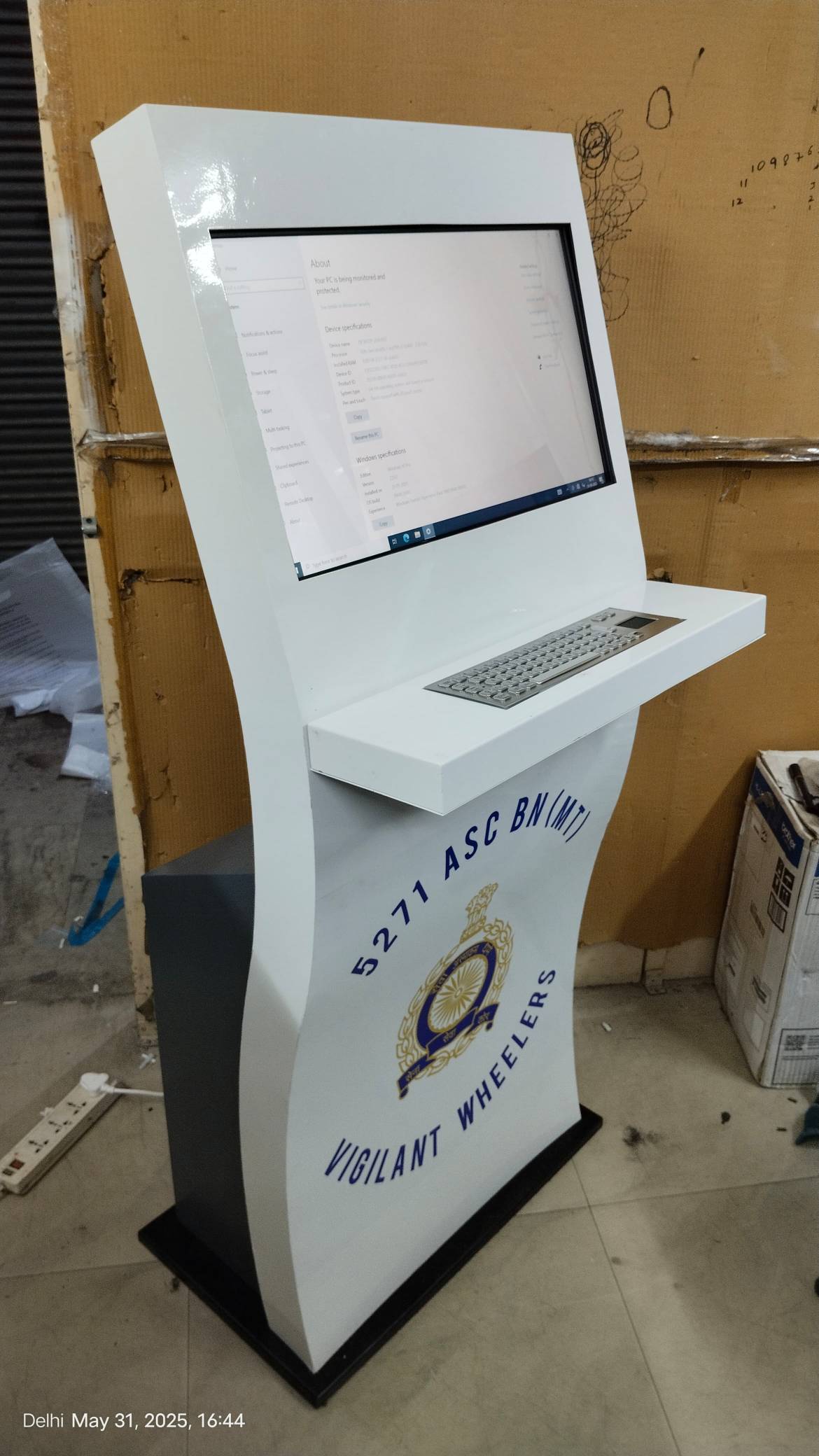 Kiosk Machine image 3
