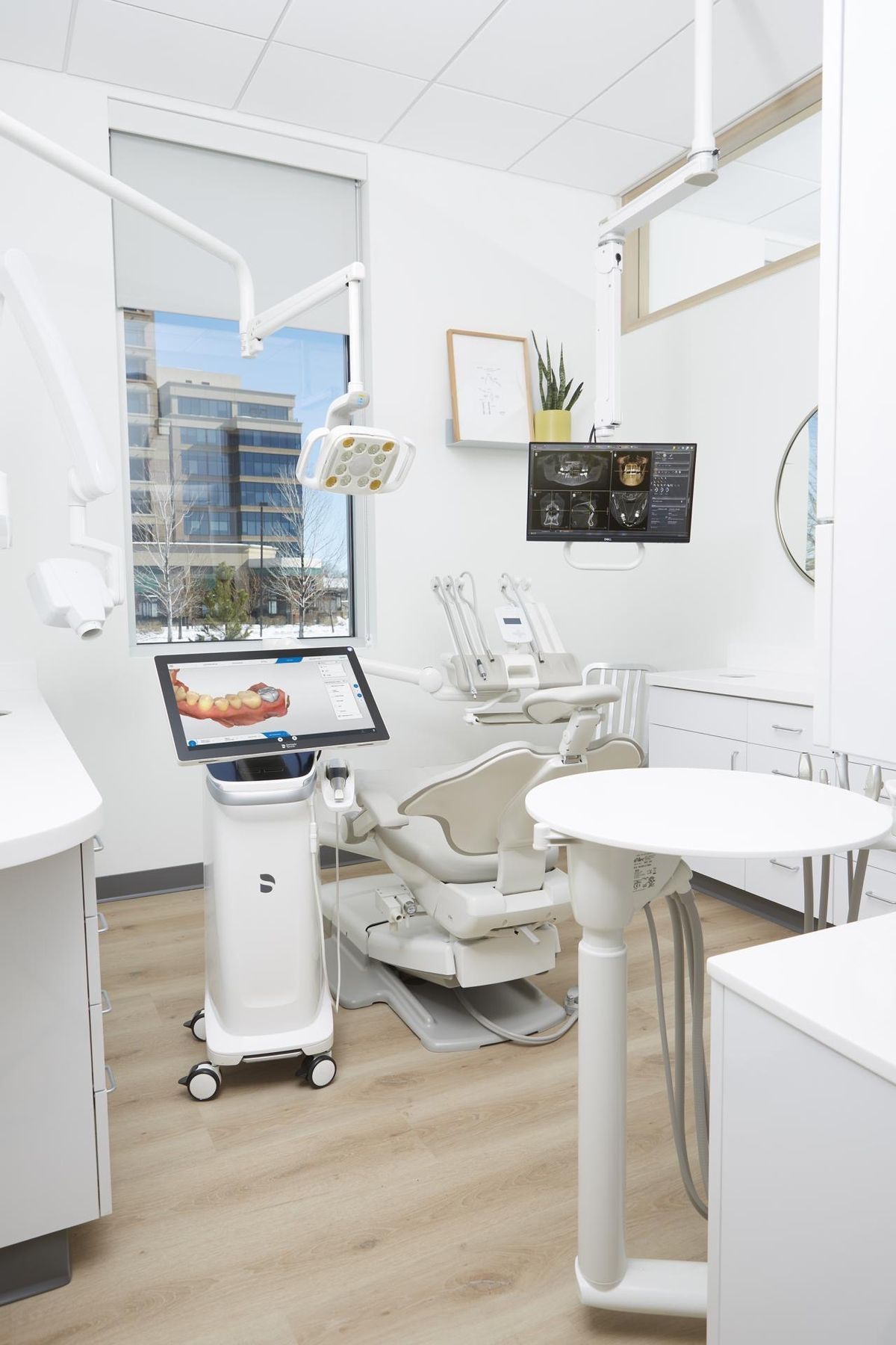 Dental Interior Designs That Build Trust and Comfort image 4