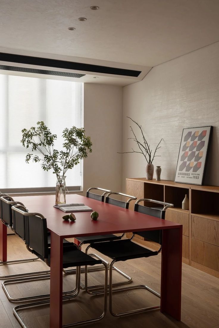 Luxury Dining Interior Design Concepts for Homes in Chennai image 2