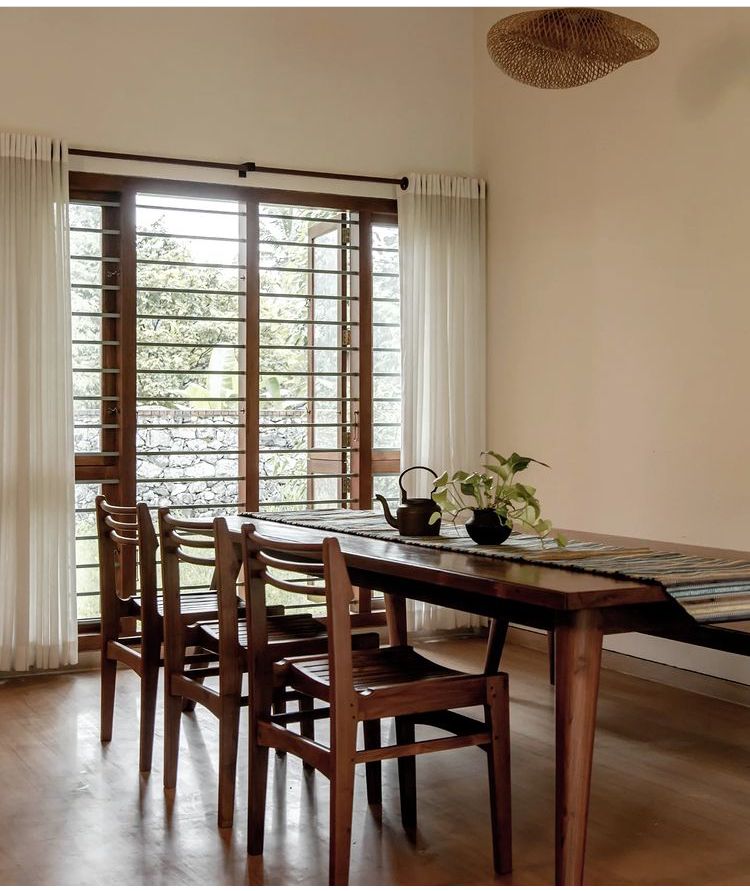 Luxury Dining Interior Design Concepts for Homes in Chennai image 4