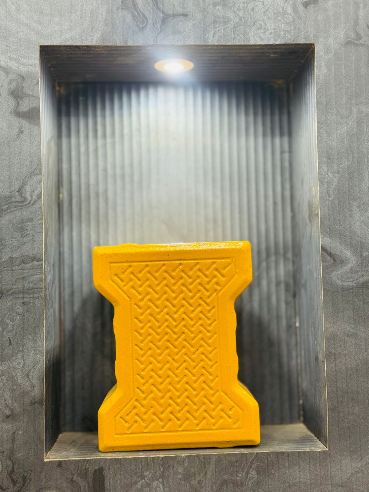 DUMBLE PAVER MOULD image 3