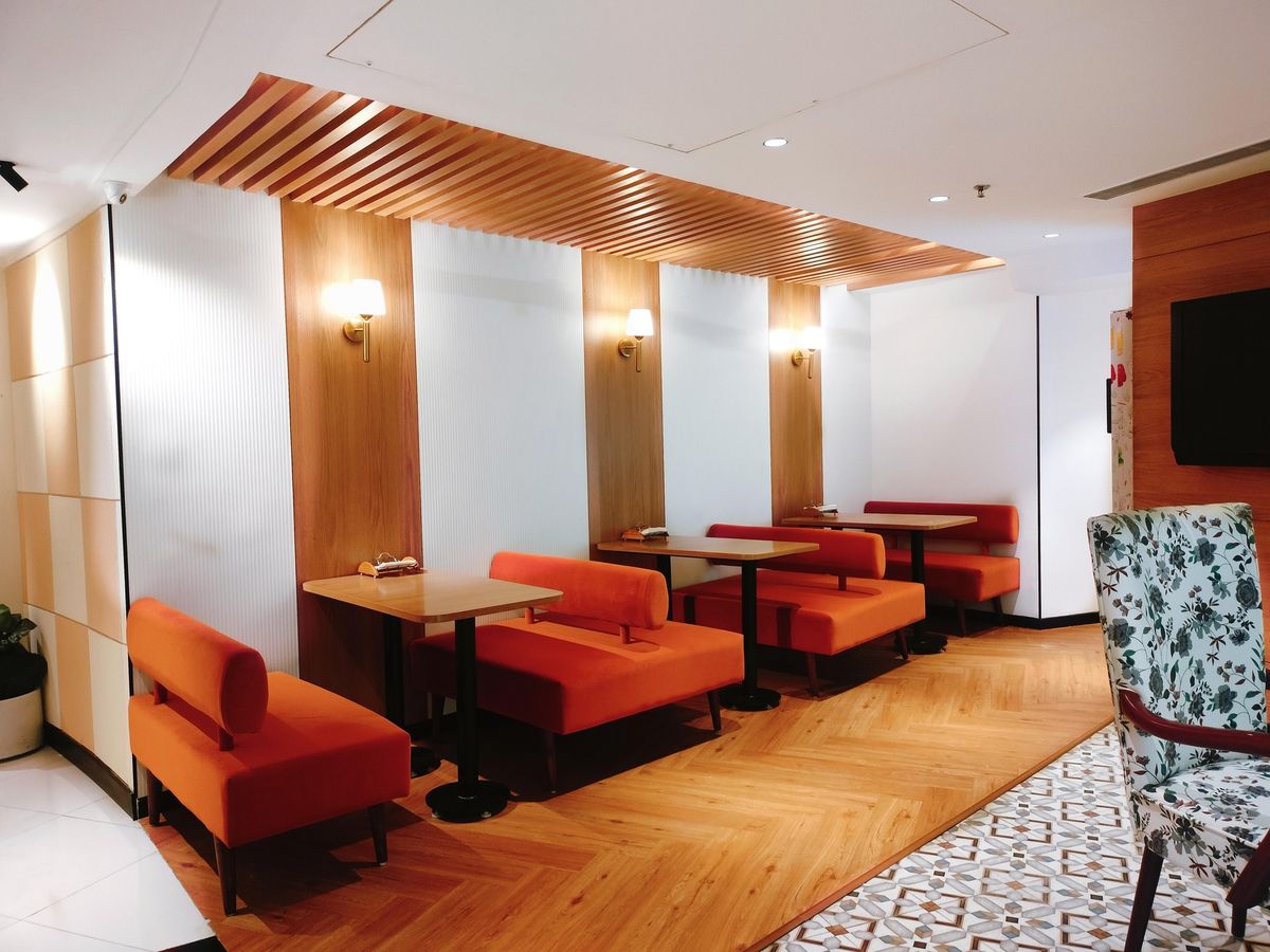 Creative Commercial Interior Design Chennai Experts image 4
