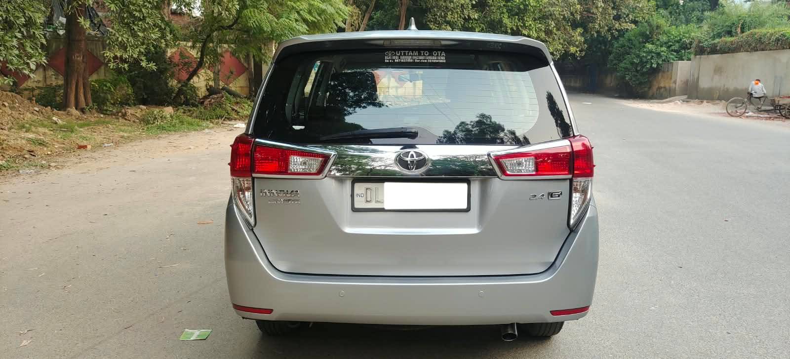TOYOTA INNOVA CRYSTA G 2018 image 2