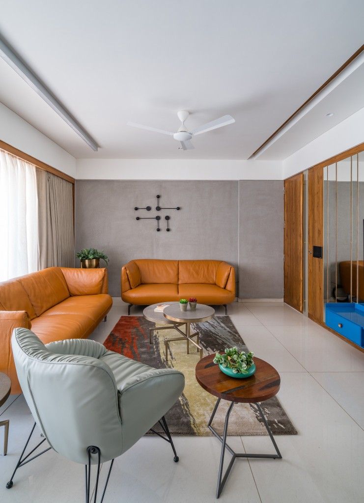 Timeless Home Interiors That Blend Comfort and Elegance image 3