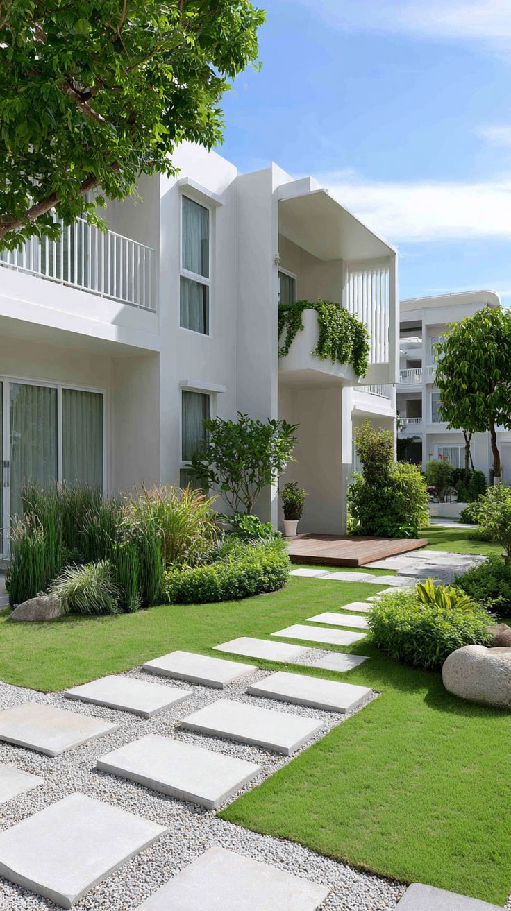 Frontyard Lawn & Planting Services Chennai image 4