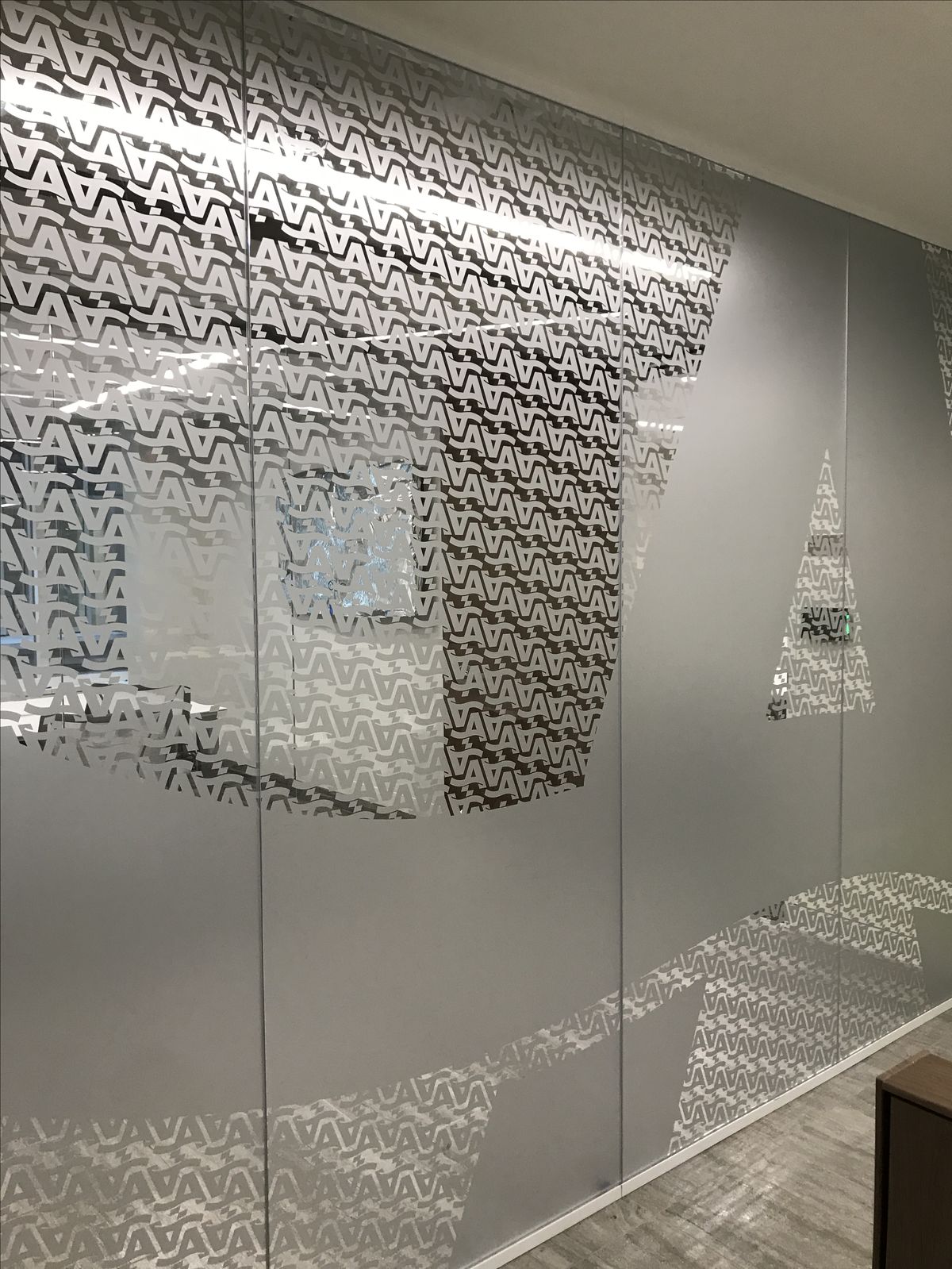 Custom Office Glass Partition Work – Modern & Efficient image 2