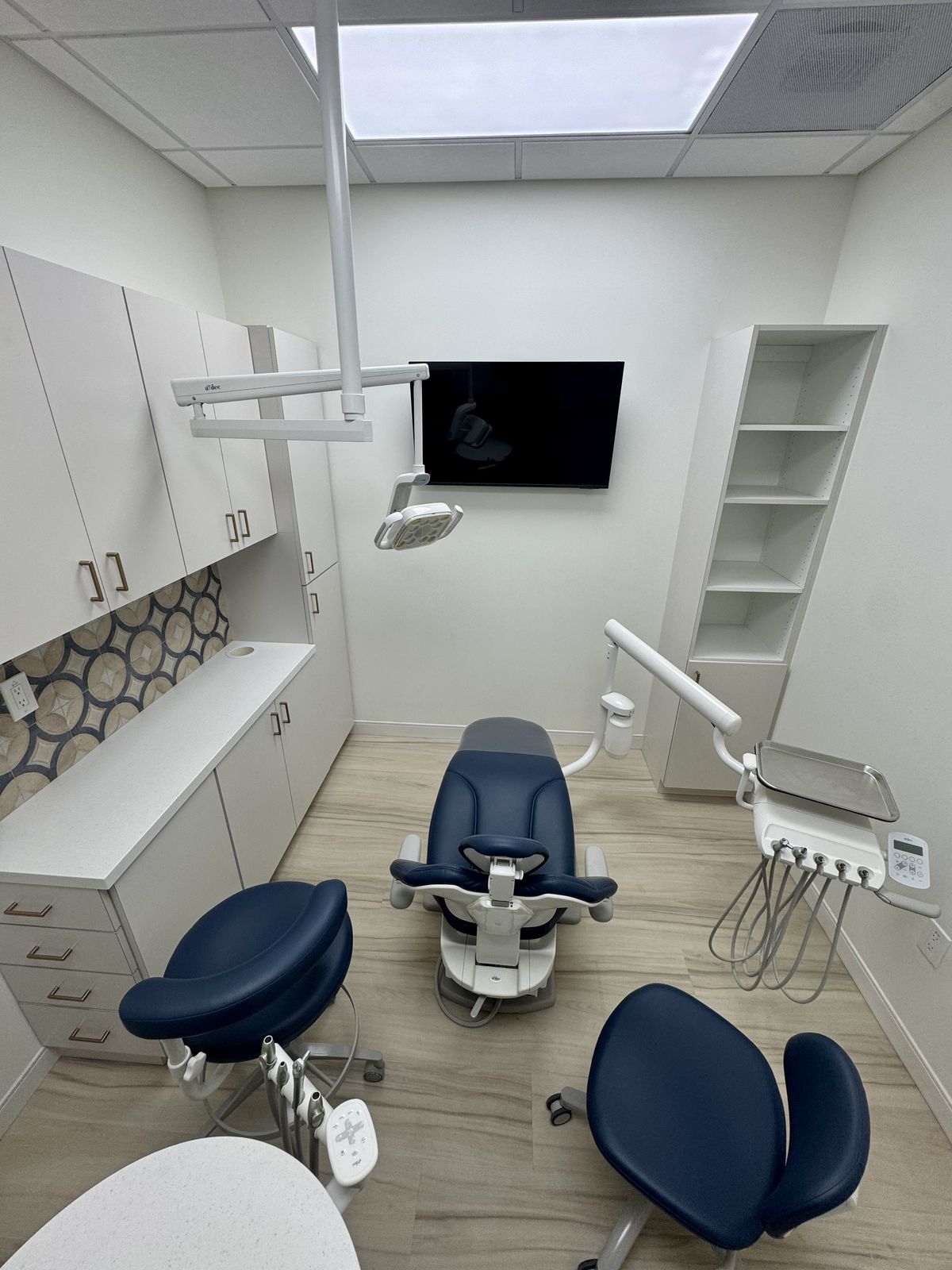 Best Interior Designs for Dental Clinics to Impress Patients image 2