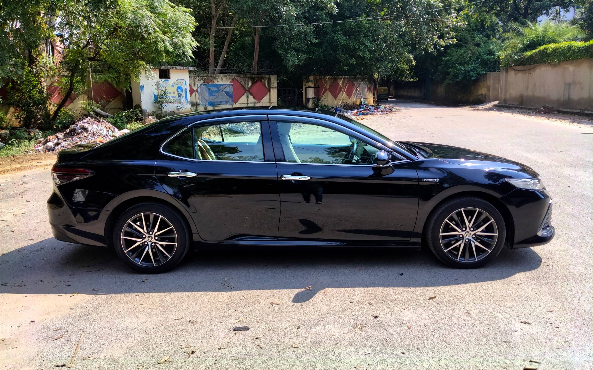 TOYOTA CAMRY HYBRID 2022 NOV. image 5