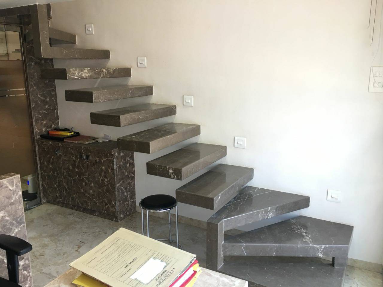 metal staircase image 4