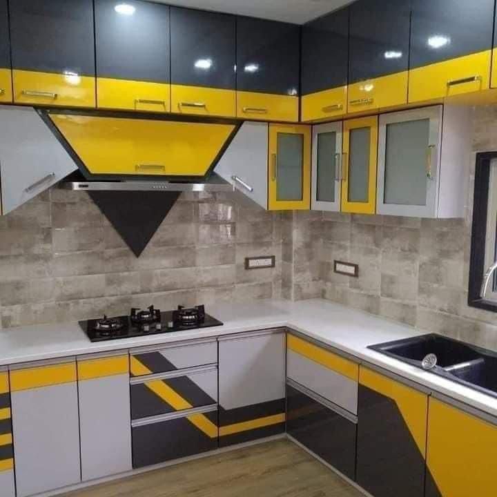Space-Efficient Kitchen Interior Ideas for Compact Homes image 3