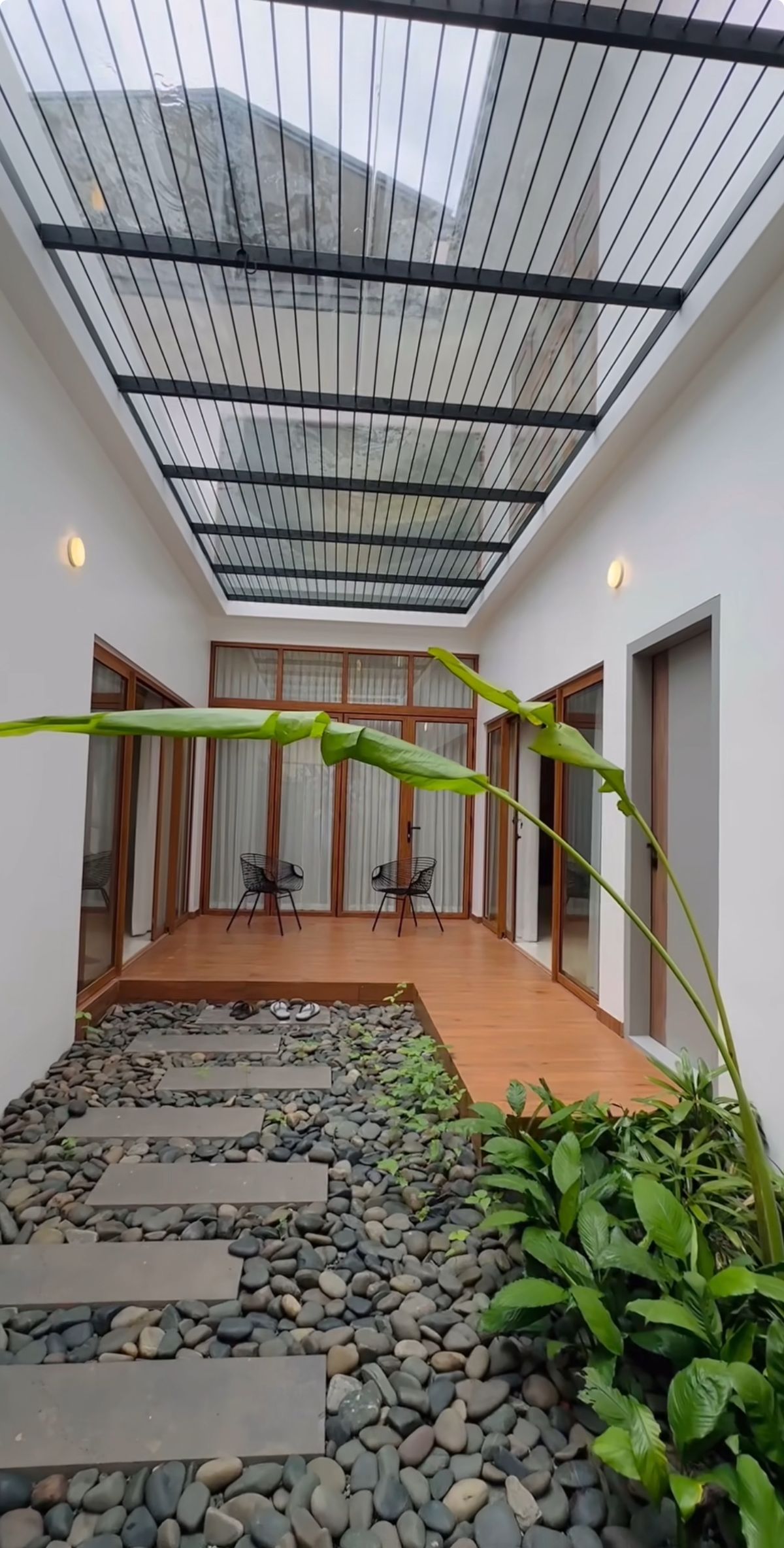 Stylish Home Exterior Renovation – Redefine Outdoor Elegance image 4