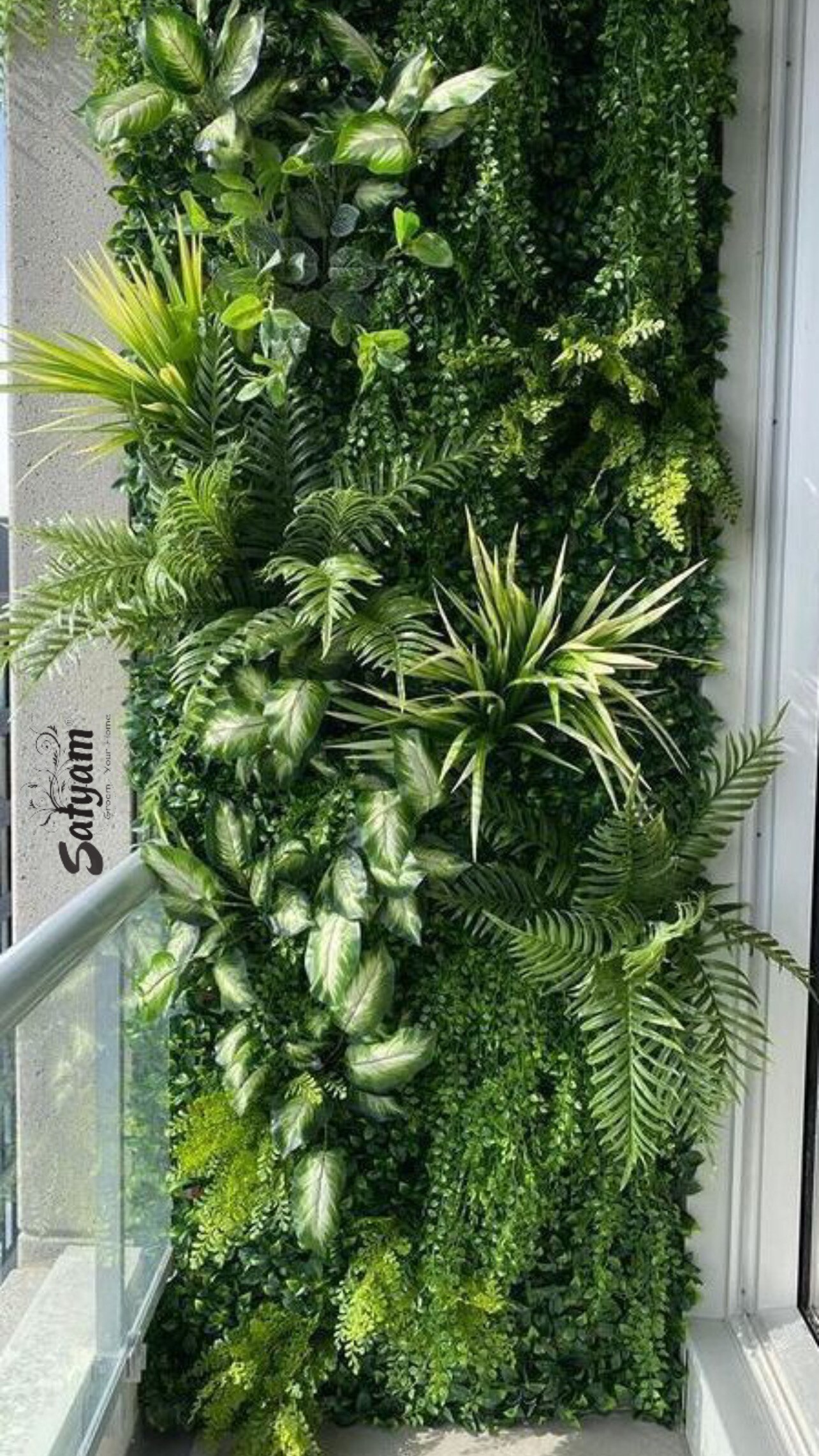 Vertical Grass Wall Tiles image 2