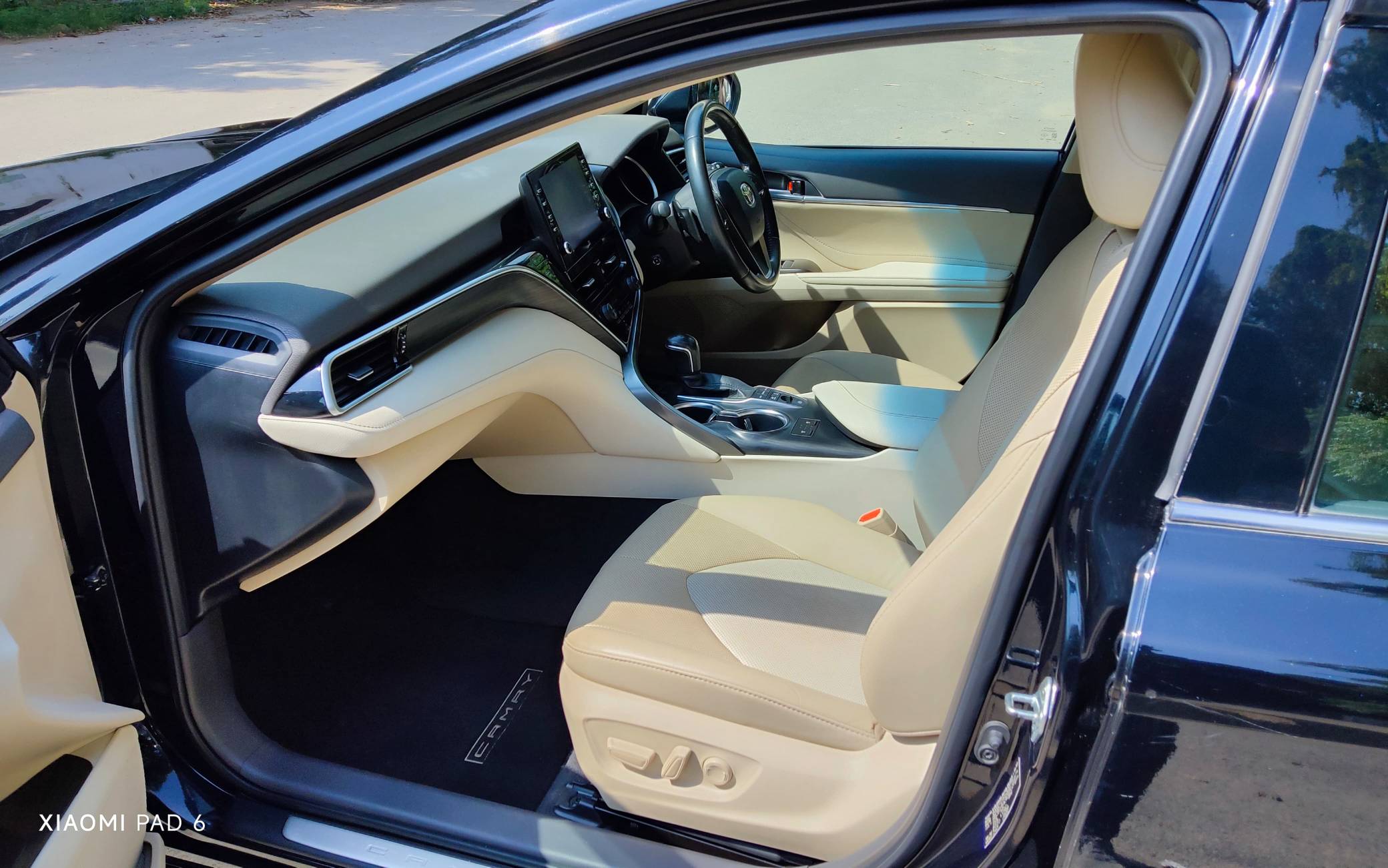 TOYOTA CAMRY HYBRID 2022 NOV. image 9