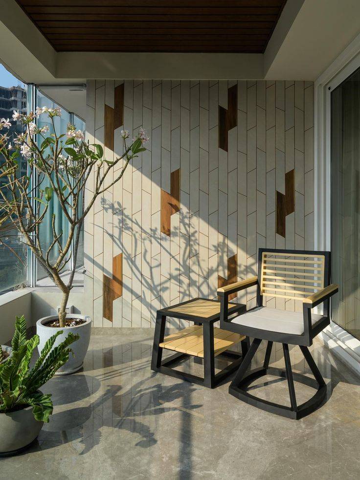 Classic Contemporary Enclosed Balcony Reading Lounge | OMR image 2