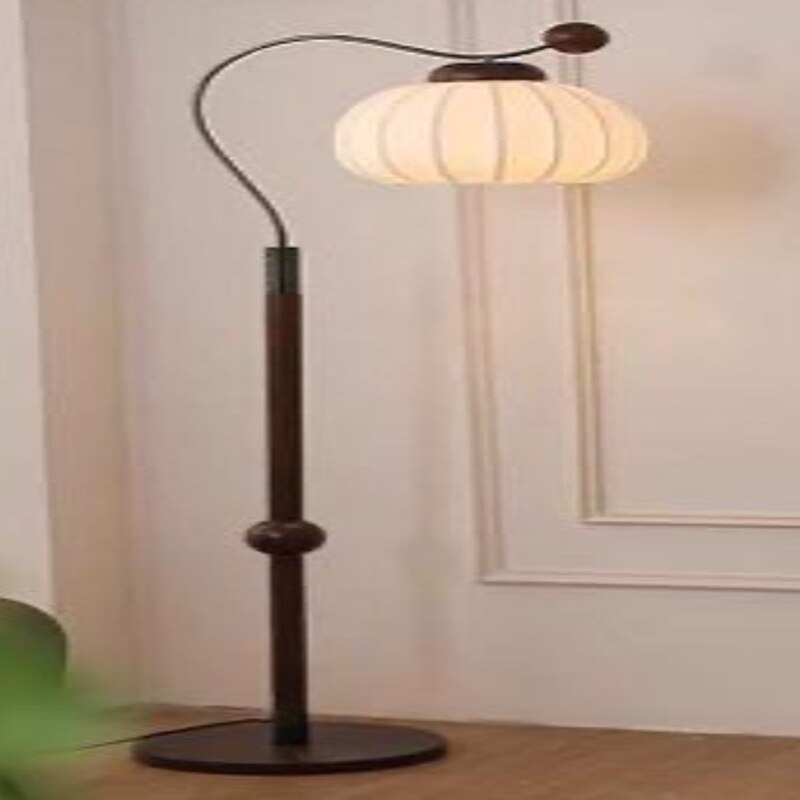 FLOOR LAMPS image 2