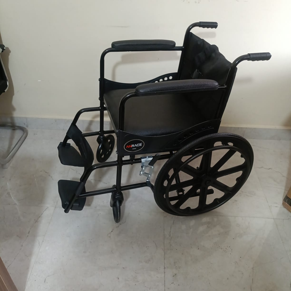FOLDING COMMODE WHEELCHAIR (SEAT LIFT) image 4