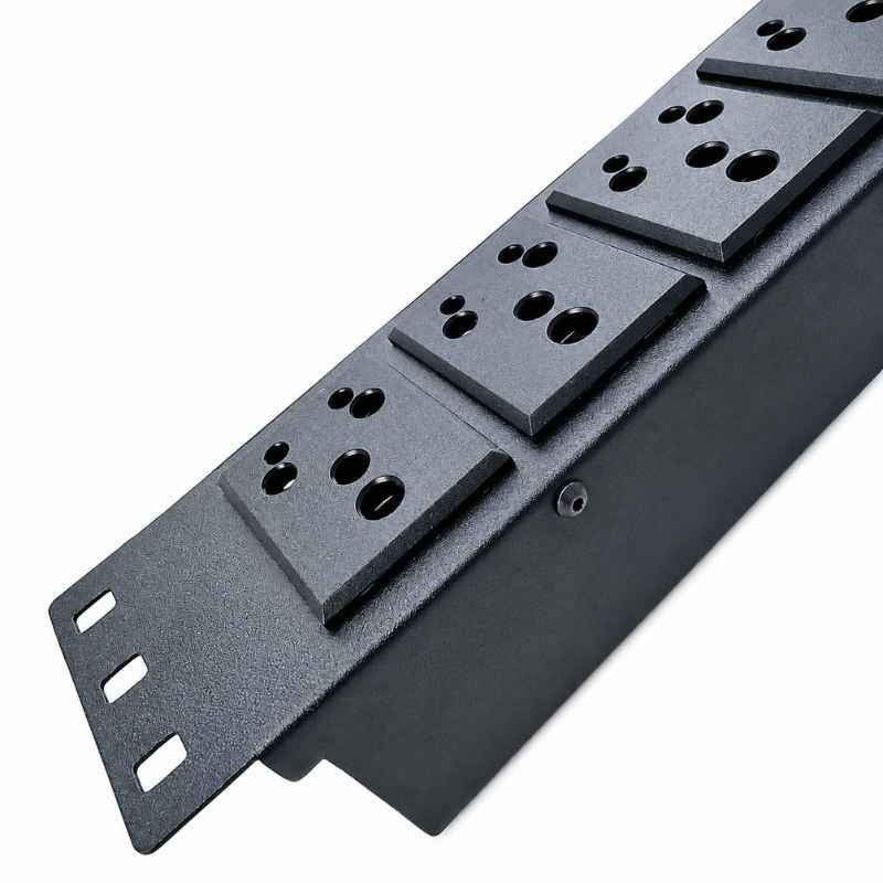6 Socket 5/15A PDU With Display Meter image 4