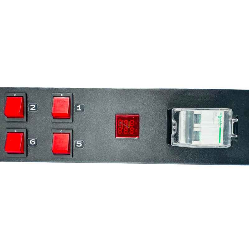 8 Way Universal Socket Horizontal Rack Mount PDU image 4