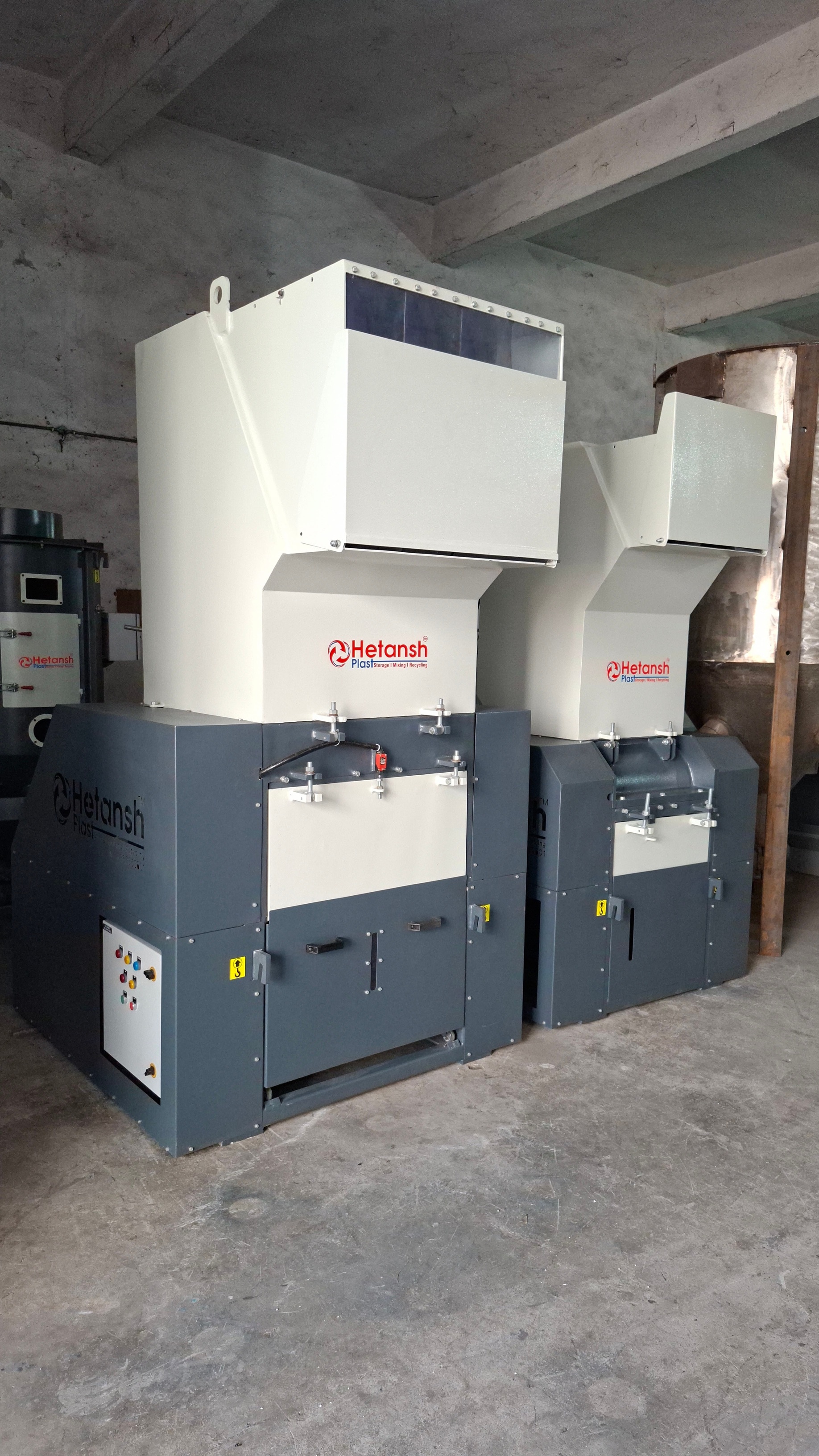 Heavy Duty Plastic Scrap Grinder Machine image 3