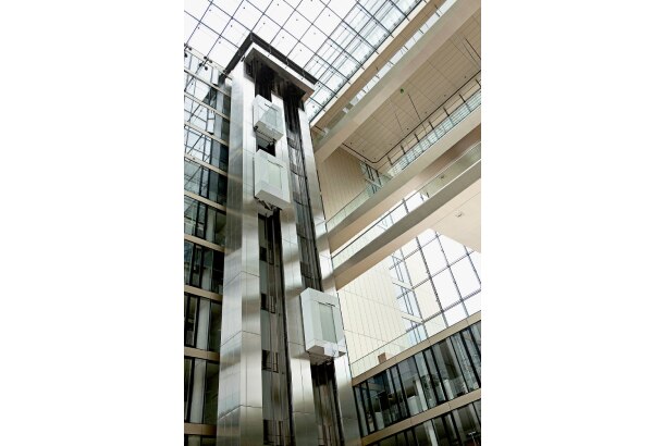 High-Rise Building Lift image 2