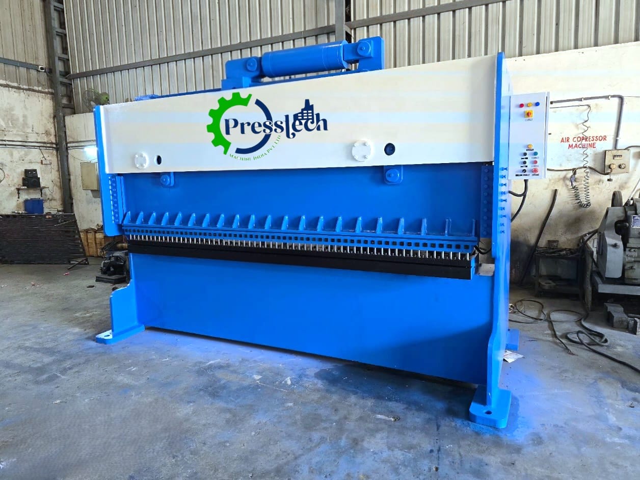 Hydraulic Aluminium Formwork Holes Punching Machine image 5