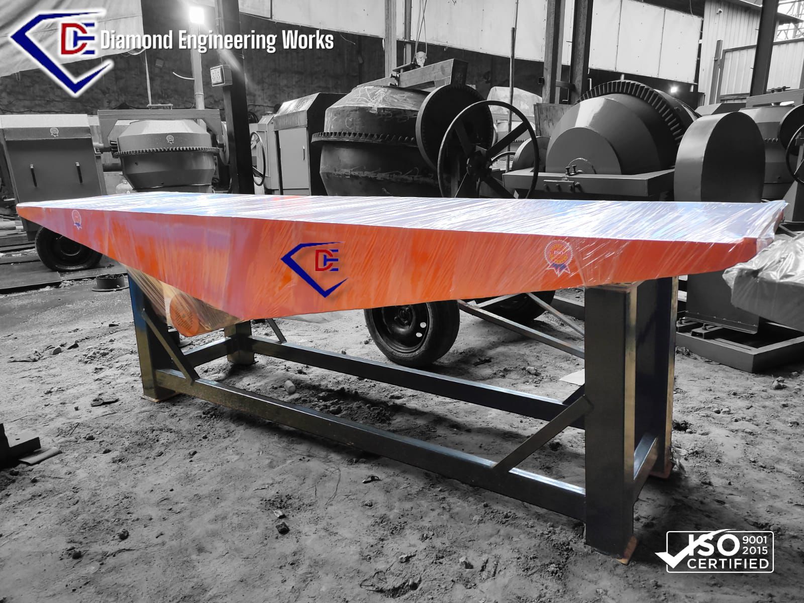 VIBRATING TABLE MACHINE  image 3