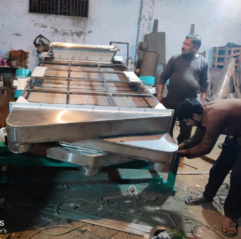 Cardamom Elaichi Sieving & Cleaning Machine image 4